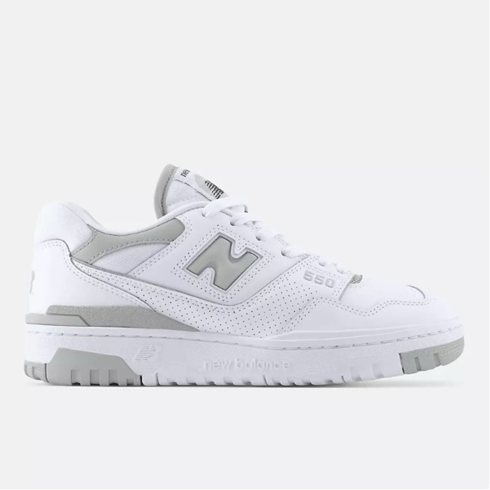 Women’s New Balance 550 sneakers
